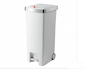 פח דוושה 45L ליטר + 2 גלגלים לה קיטשן La kitchenette TG-5270- צבע לבן פח דוושה 45L ליטר + 2 גלגלים לה קיטשן La kitchenette TG-5270- צבע לבן