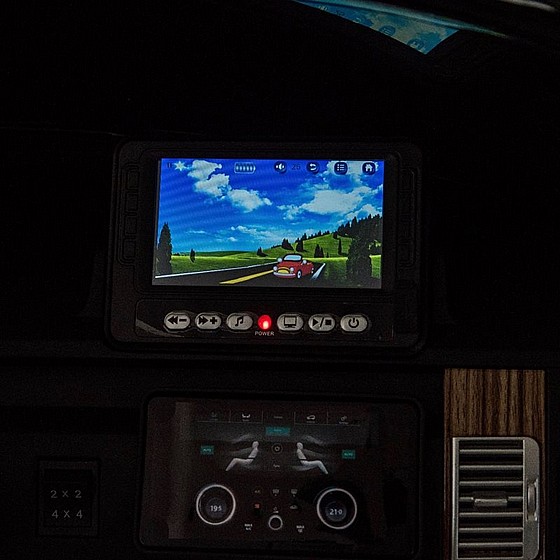 ��� ����� ����� ������� 24V ���� ����� ���� ��� MP4 3 �������� king Rider RR999